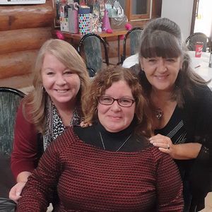 Meet your Posher, Debbie